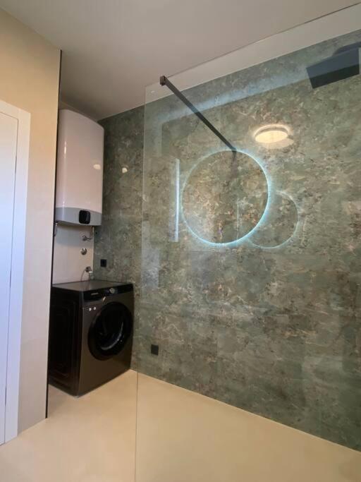 Luxury With Jacuzzi